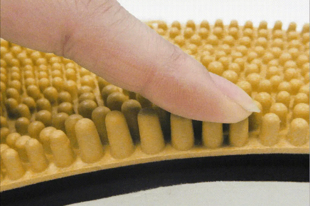 Kaiyo X-Strap Acupressure Sliders