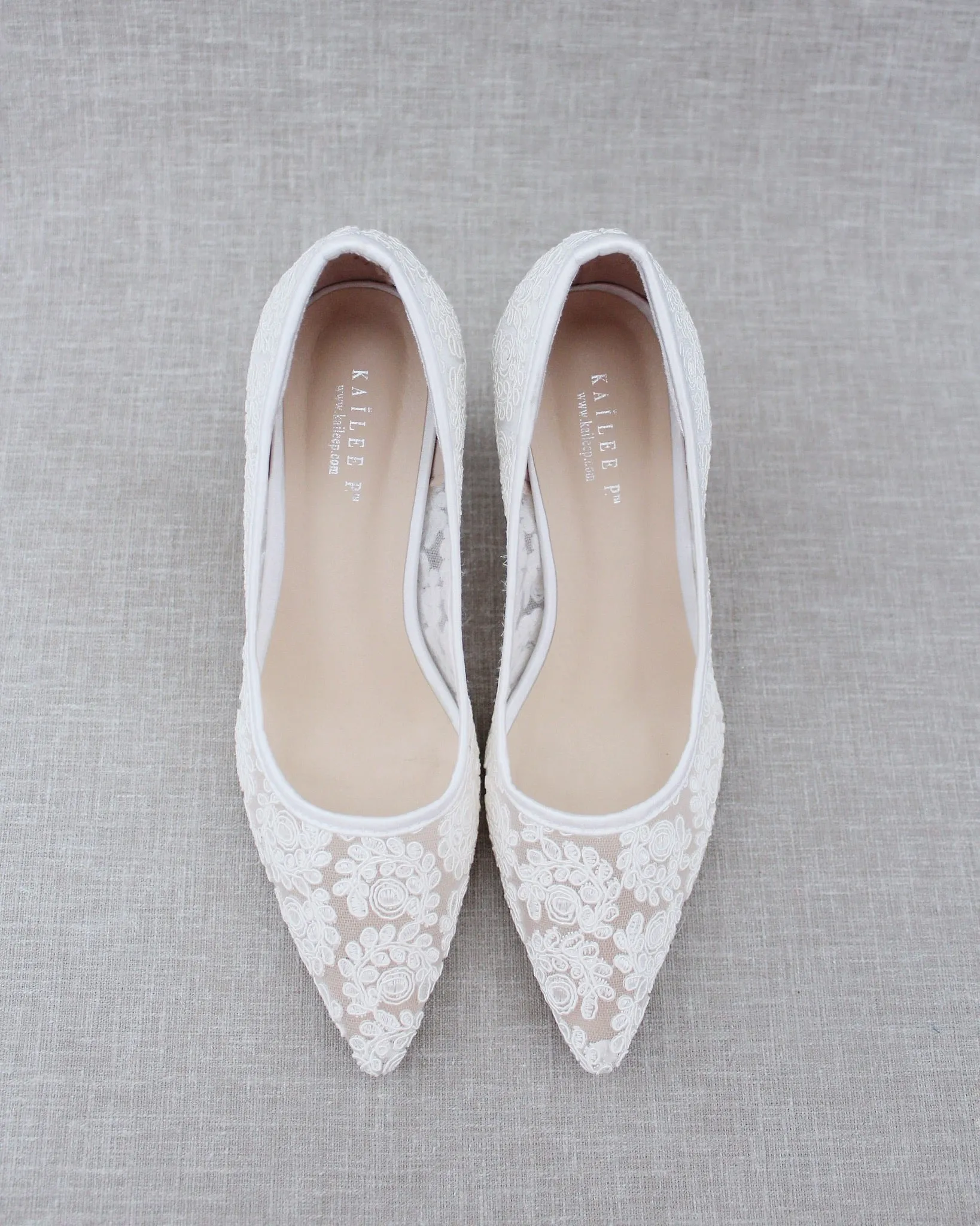 Lace Bridal Pump