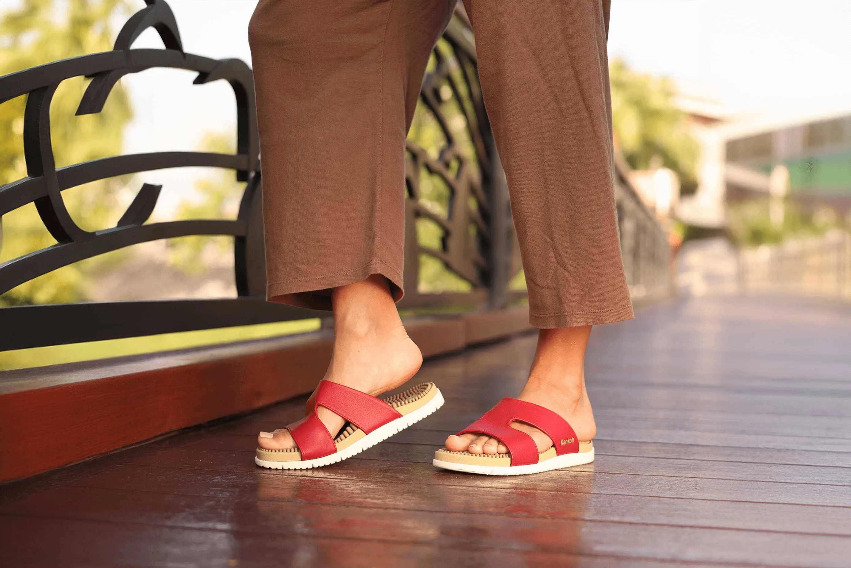Takumi Acupressure Sandals